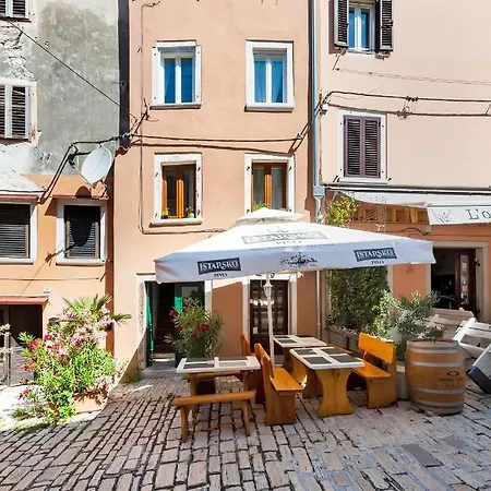Appartamento De Amicis Rovigno
