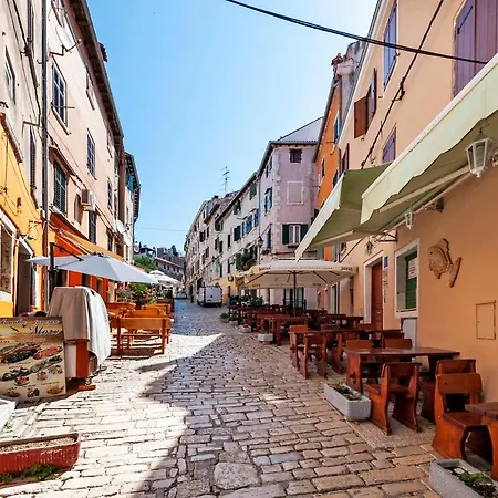 De Amicis Apartman Rovinj